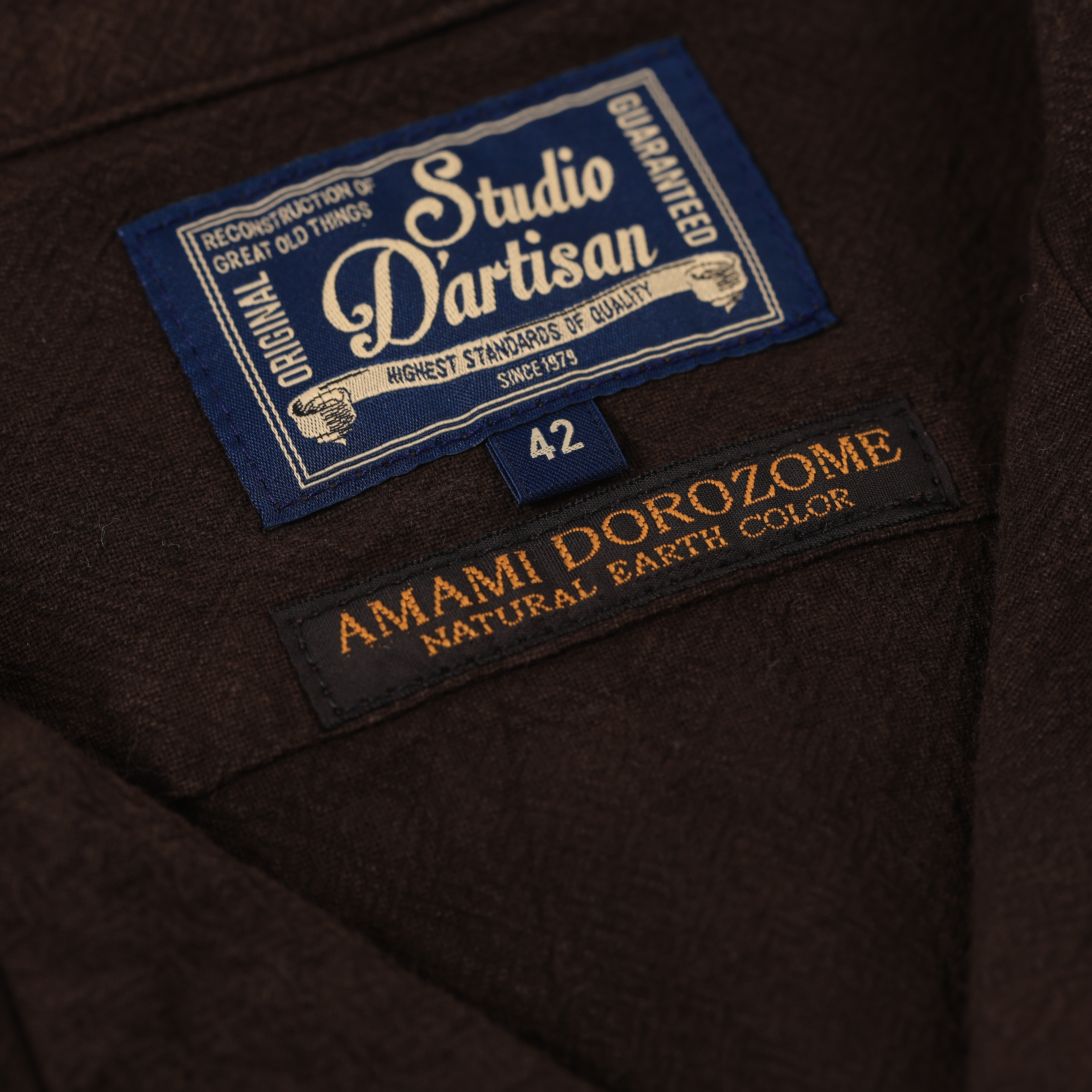 AMAMI MUD DYED LABEL
